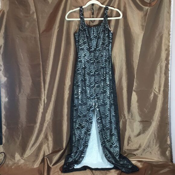 Bari Jay lace and sequin evening gown. - Picture 2 of 6